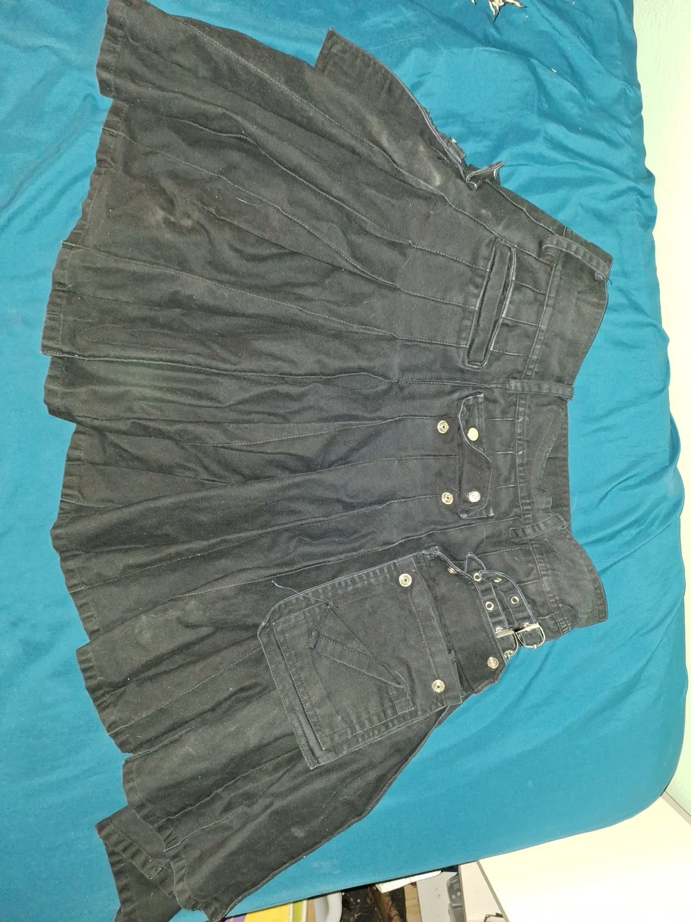 Utility Kilt - Picture 2 of 4